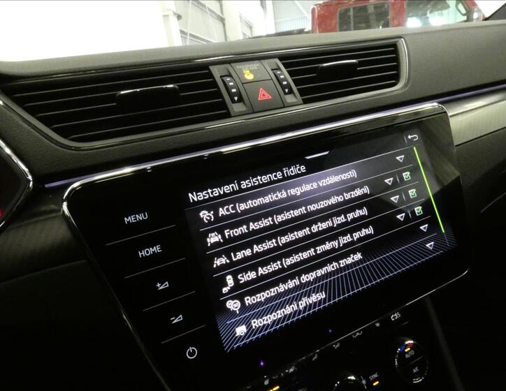 Škoda Superb 13