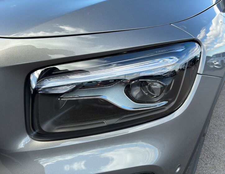 Mercedes-Benz GLB 3