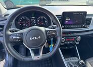 KIA Rio 15