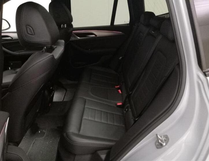 BMW X3 6