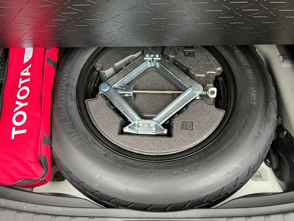 Toyota RAV4 27