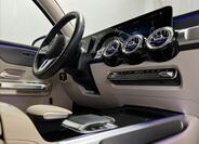 Mercedes-Benz GLB 16