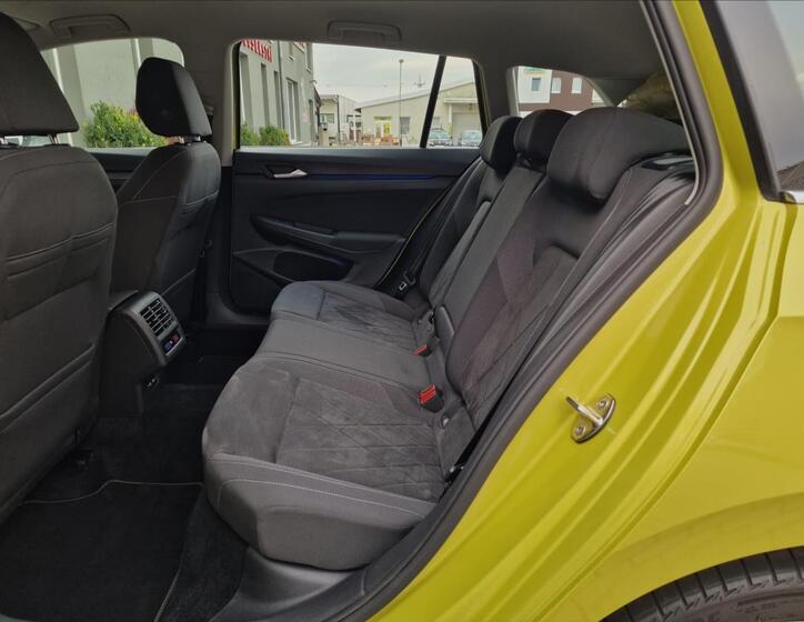 Volkswagen Golf 17