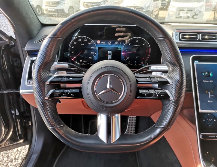 Mercedes-Benz Třídy S 18