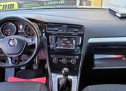 Volkswagen Golf 33