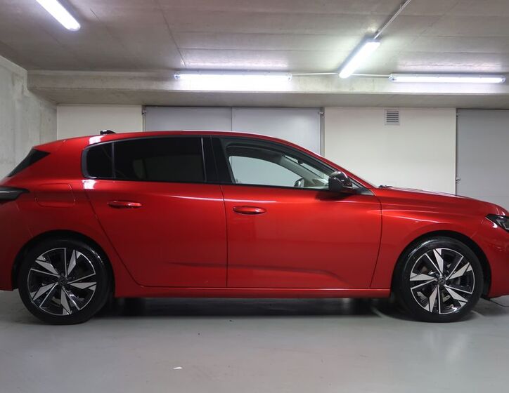 Peugeot 308 4