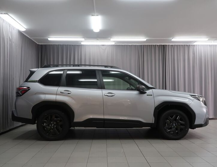 Subaru Forester 4