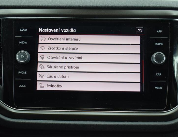 Volkswagen T-Roc 21