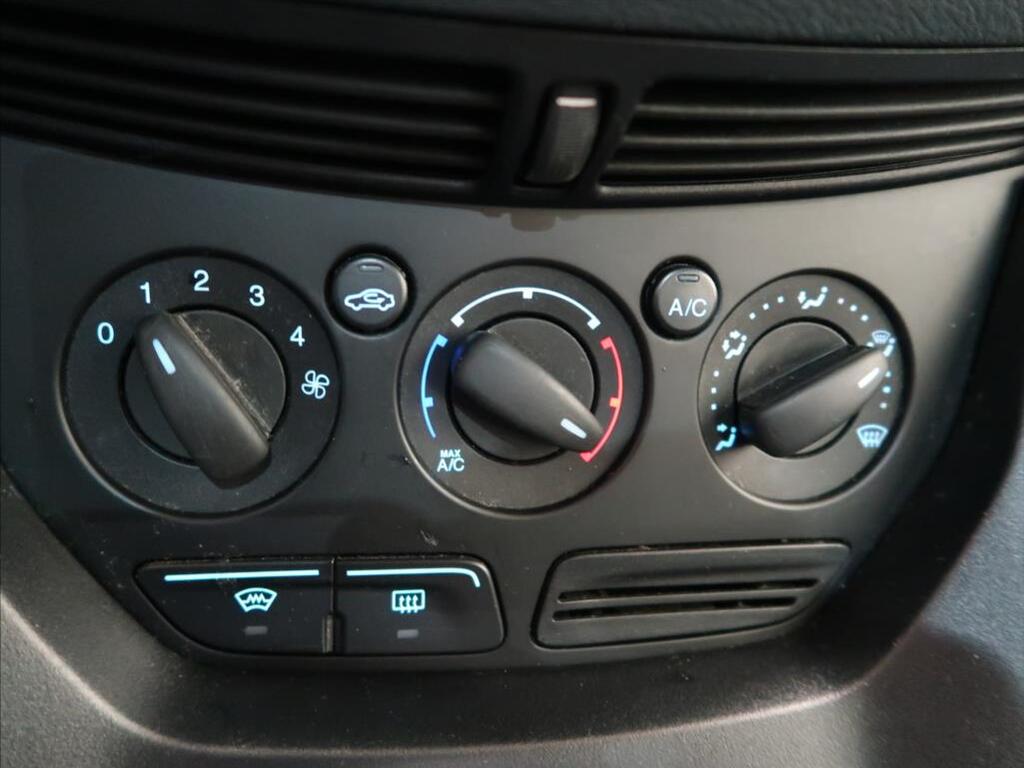 Ford C-MAX 19