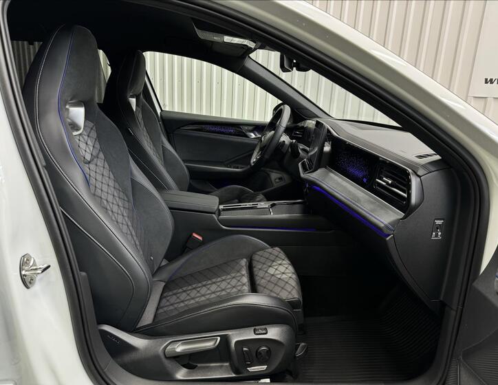 Volkswagen Passat 44