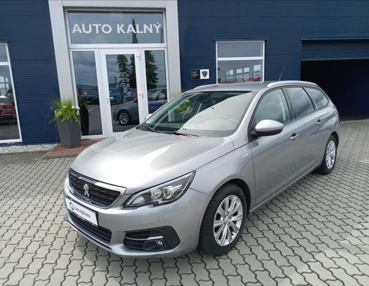 Peugeot 308 1