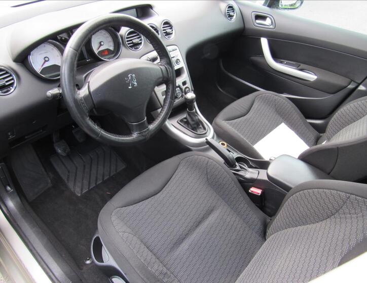 Peugeot 308 9