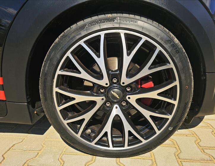 Mini Paceman 34