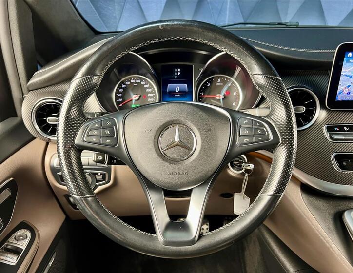 Mercedes-Benz Třídy V 14