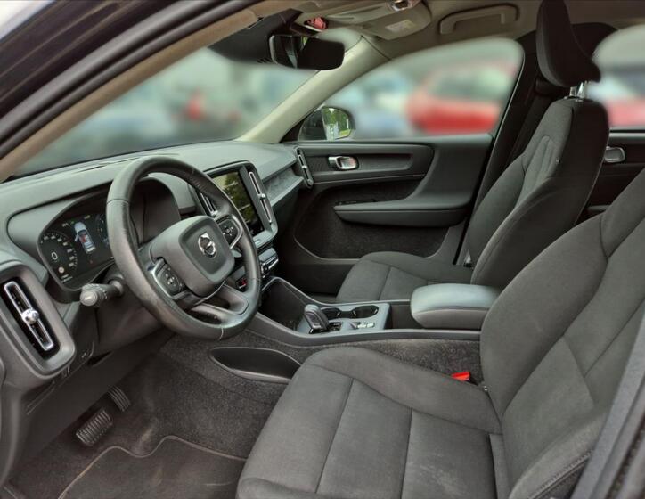 Volvo XC40 7
