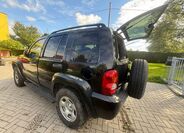 Jeep Liberty 3