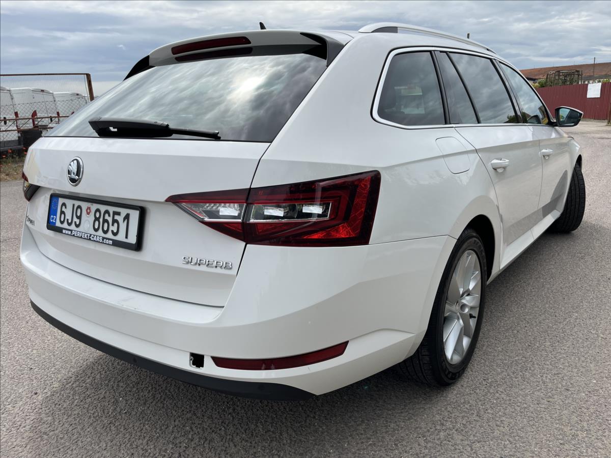 Škoda Superb