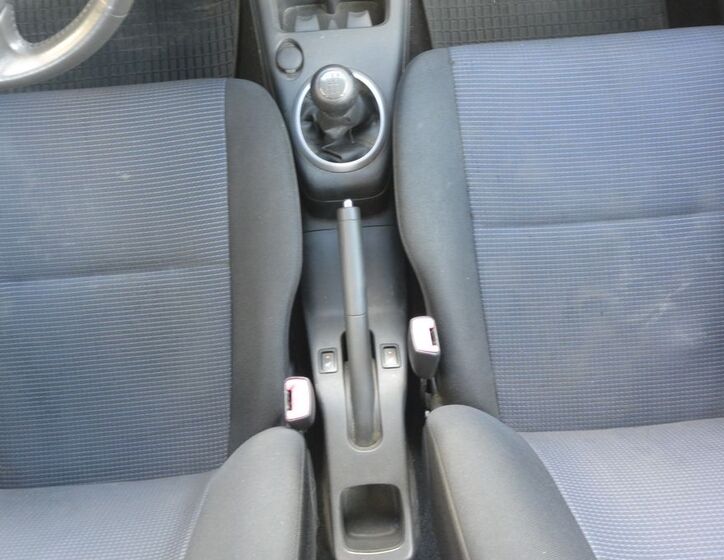Suzuki Swift 25