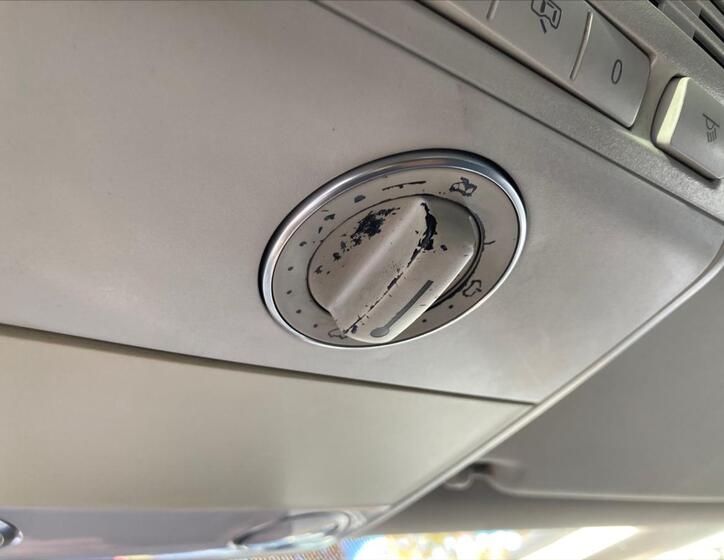 Volkswagen Caravelle 21