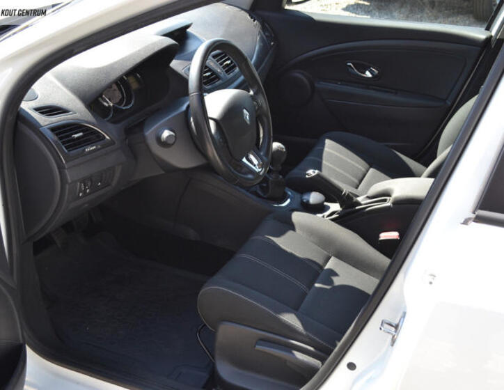 Renault Mégane 24