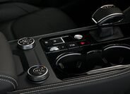 Volkswagen Touareg 19