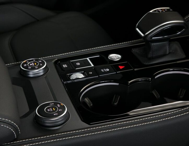 Volkswagen Touareg 19
