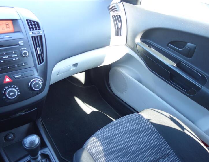 KIA Ceed 26