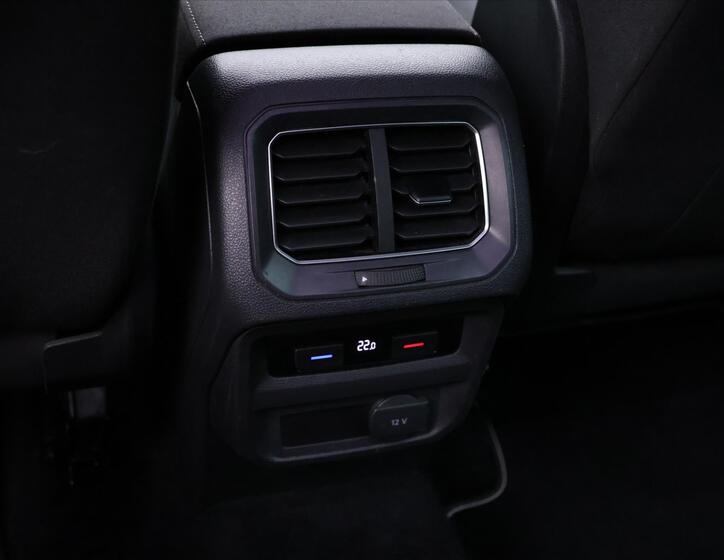 Volkswagen Tiguan 32