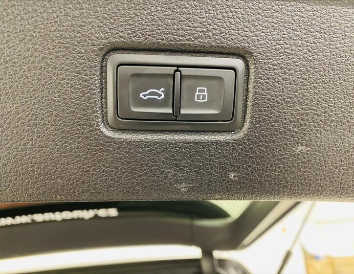 Audi Q7 29