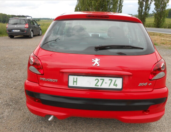 Peugeot 206 17