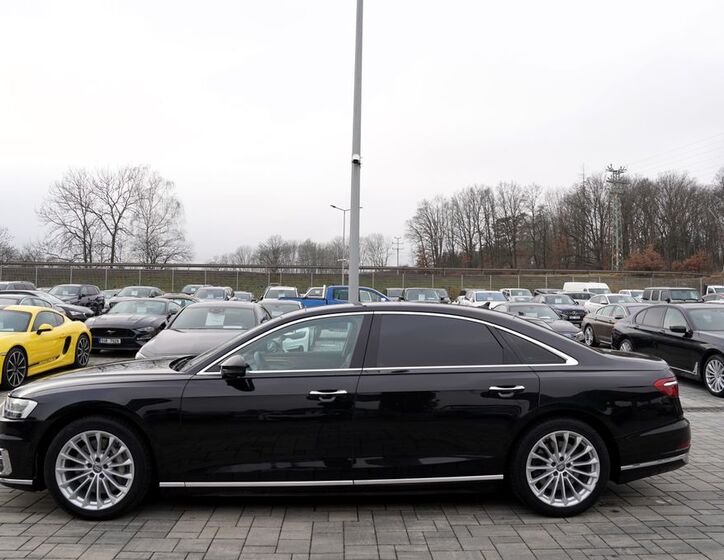Audi A8 3