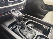 Volvo V60 24