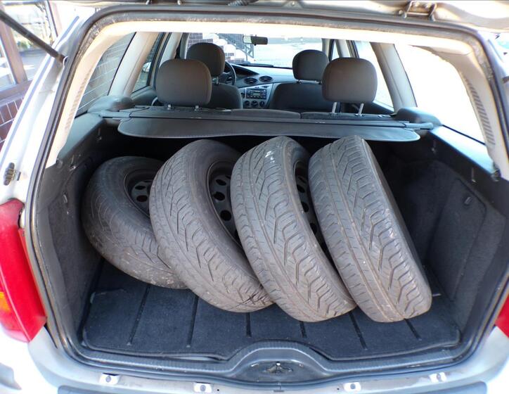 Ford Focus 14