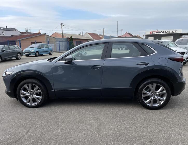 Mazda CX-30 9