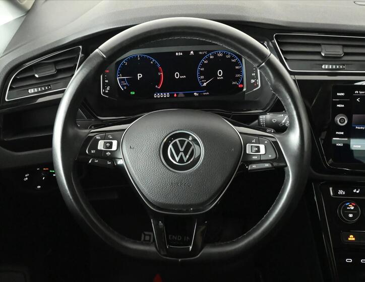 Volkswagen Touran 17