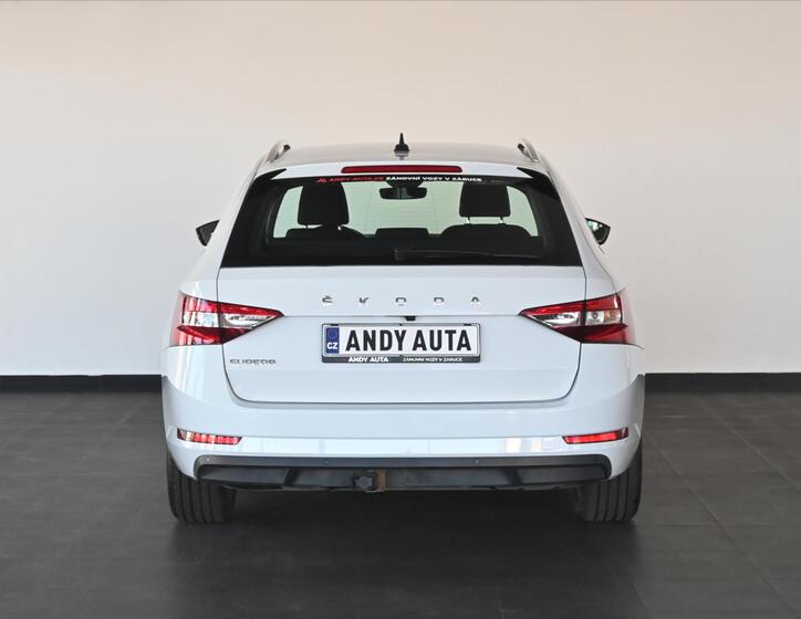 Škoda Superb 4