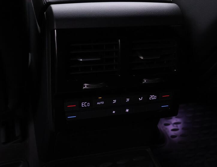 Volkswagen Touareg 40
