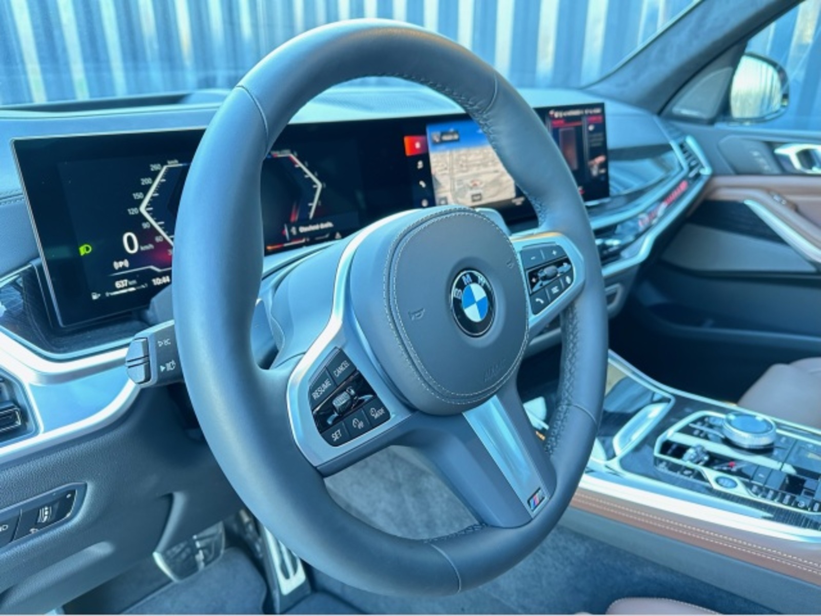 BMW X7 23