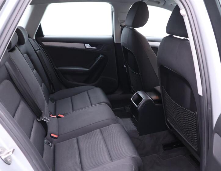 Audi A4 12
