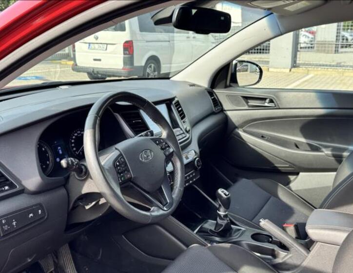 Hyundai Tucson 10