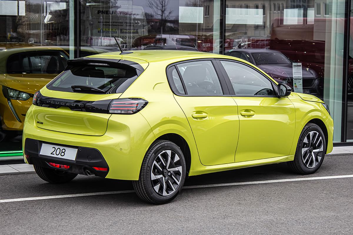 Peugeot 208