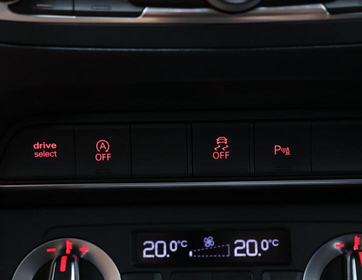 Audi Q3 29