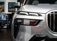 BMW X7 30