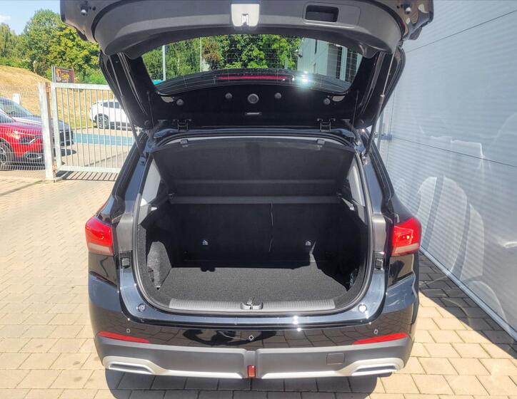 MG ZS 7