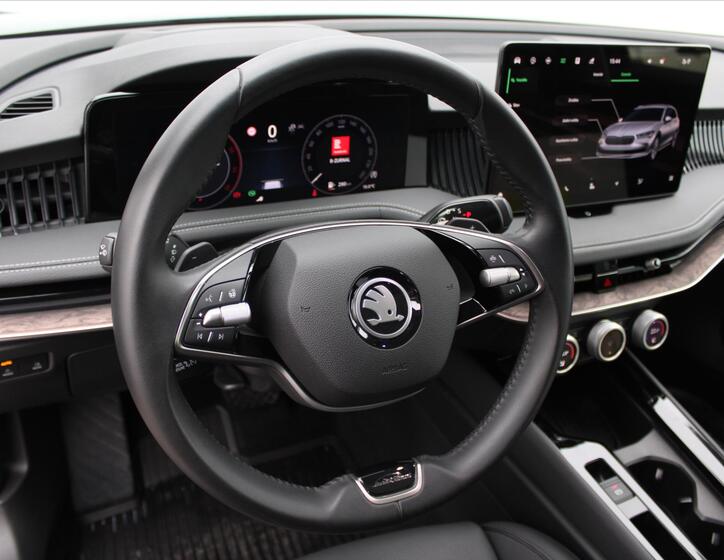 Škoda Superb 17