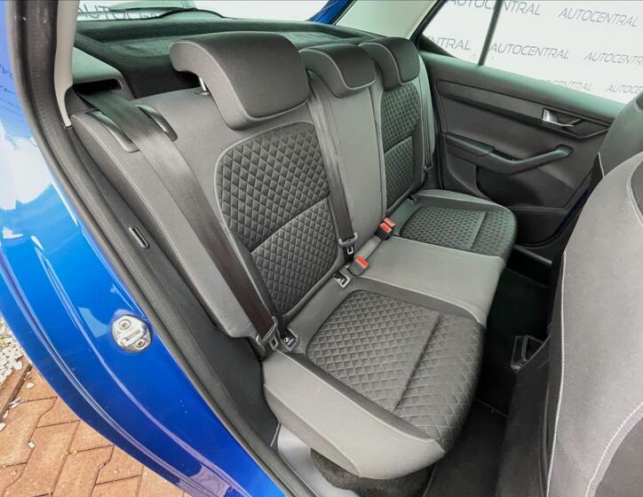 Škoda Fabia 23