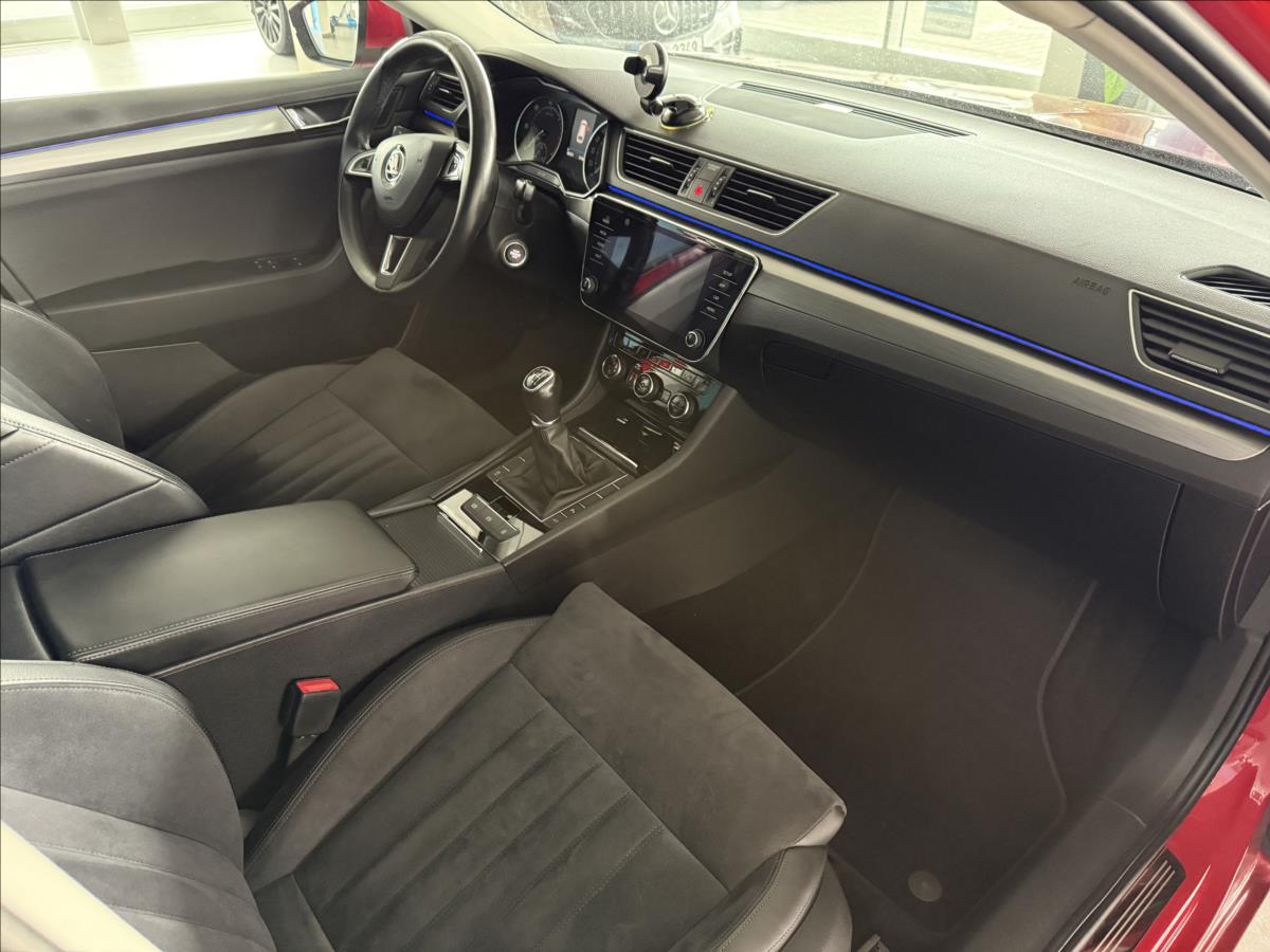 Škoda Superb