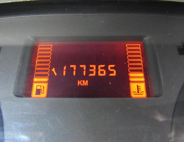Nissan Primastar 15