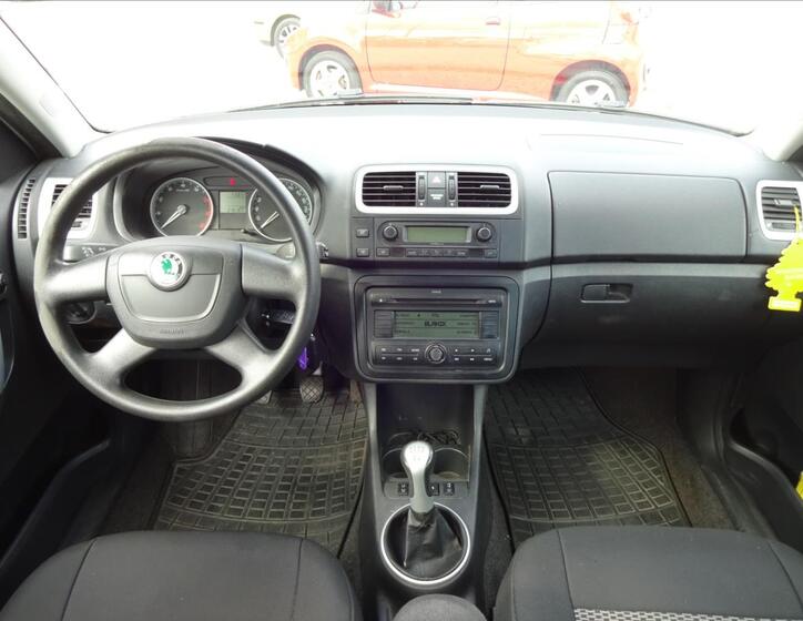 Škoda Roomster 33