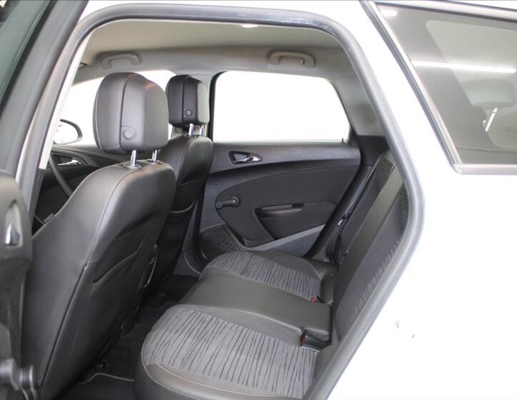 Opel Astra 7